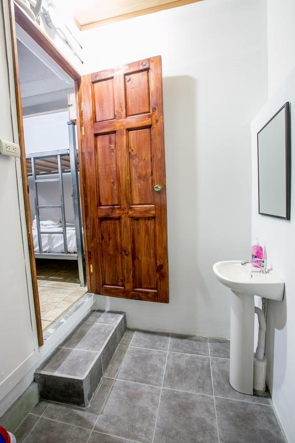 Arenal Container Hostel La Fortuna Ngoại thất bức ảnh
