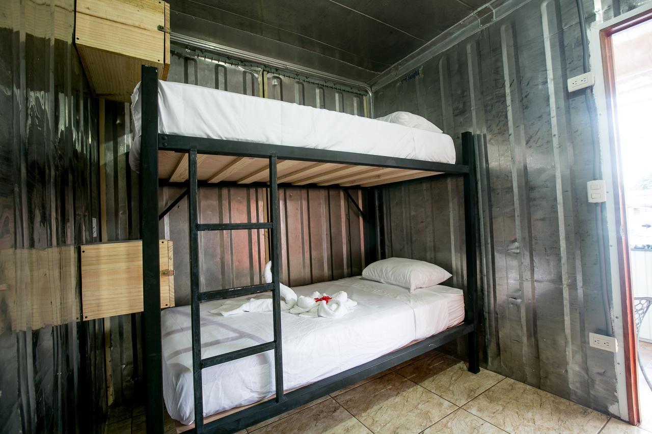 Arenal Container Hostel La Fortuna Ngoại thất bức ảnh