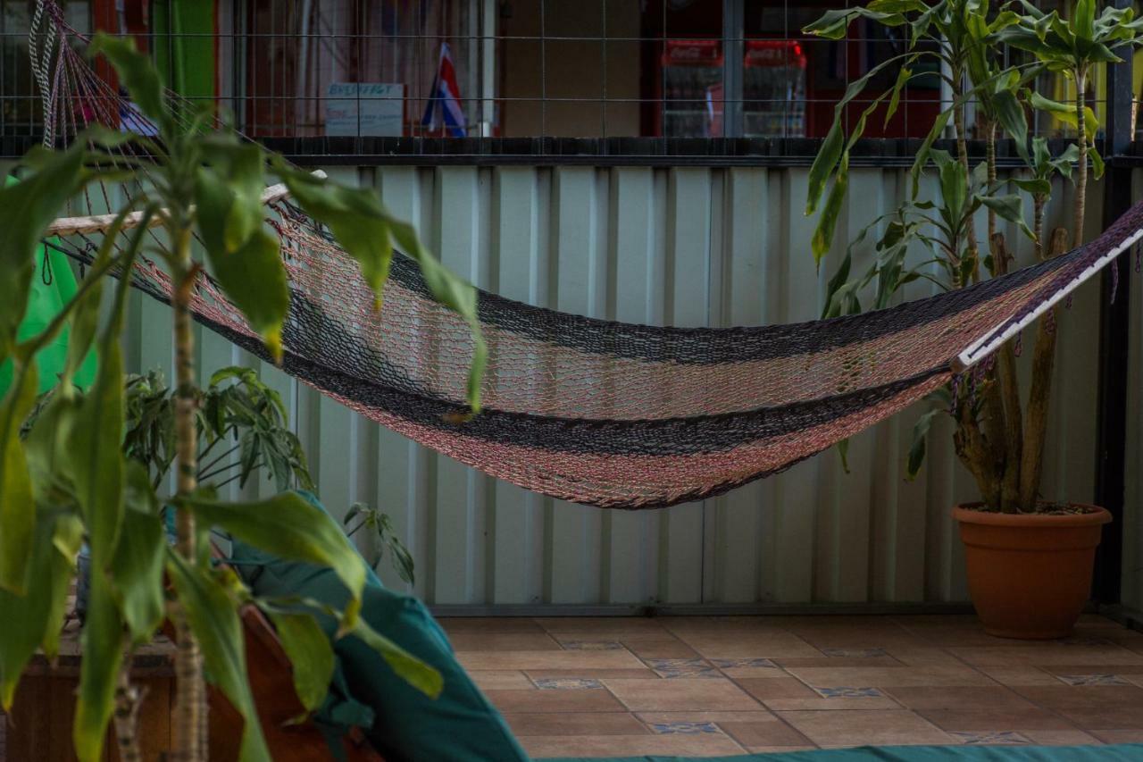 Arenal Container Hostel La Fortuna Ngoại thất bức ảnh