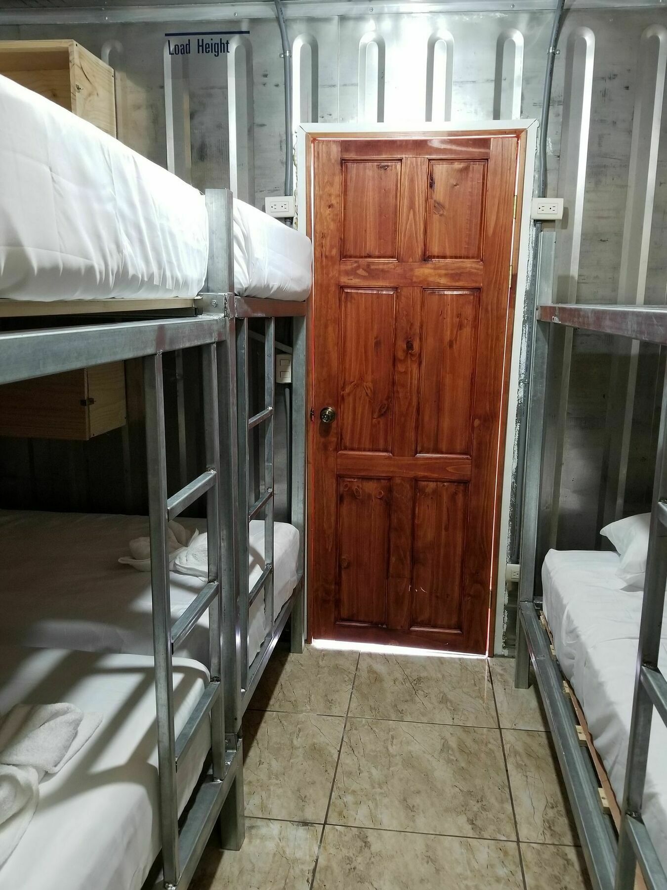 Arenal Container Hostel La Fortuna Ngoại thất bức ảnh